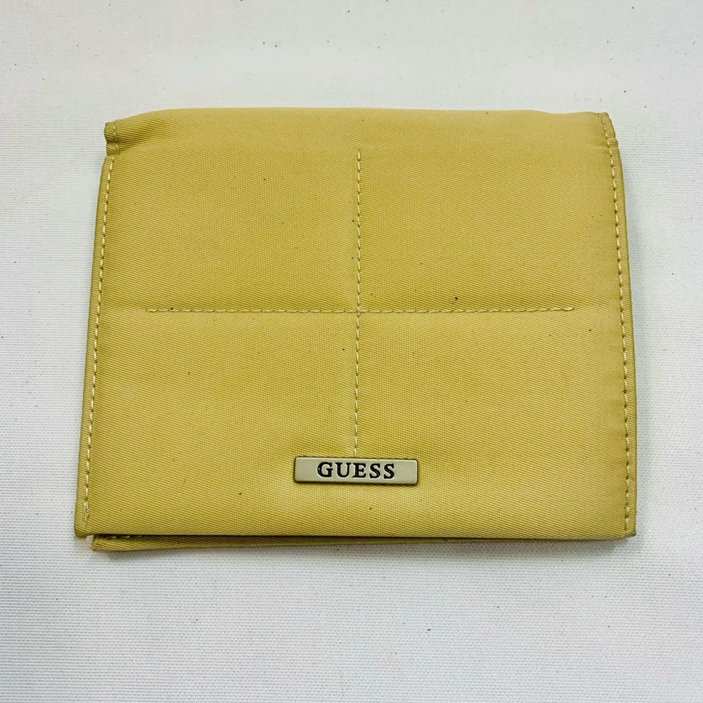 Guess Lemon Wallet